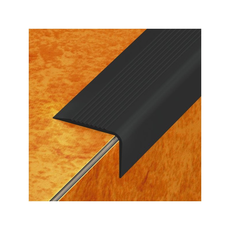 NEZ DE MARCHE PVC NOIR BISEAU65/170